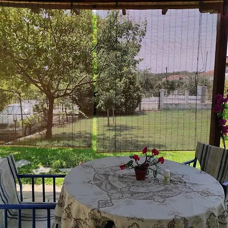 بيت للعطل Summer House 150m From The For 5 Persons. *