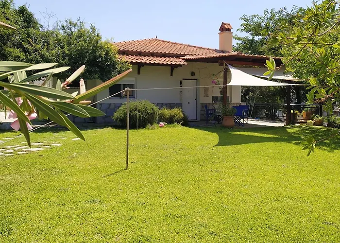 Summer House 150m From The For 5 Persons. Casa de Férias Sozópolis